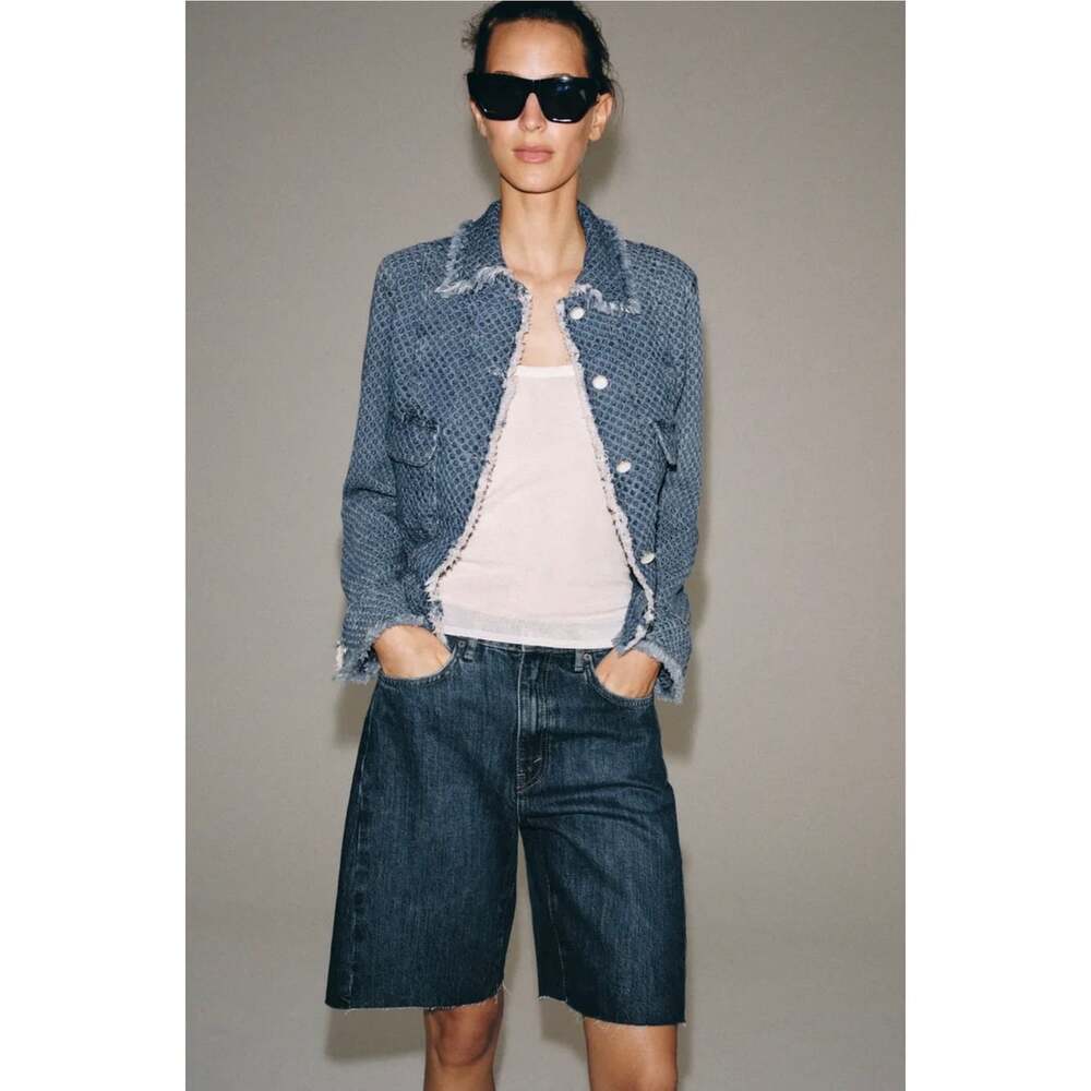 Zara Women’s Denim Bermuda Shorts Size 8 Blue High Rise Pleated Long Jorts
